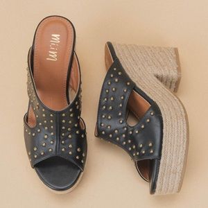 NIB Mi iM Vegan Leather Studded Wedge Espadrilles